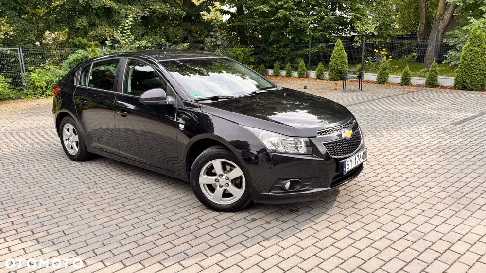 Chevrolet Cruze 1.8 LT - 3