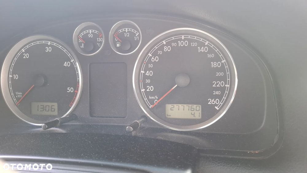 Volkswagen Passat 1.9 TDI - 6