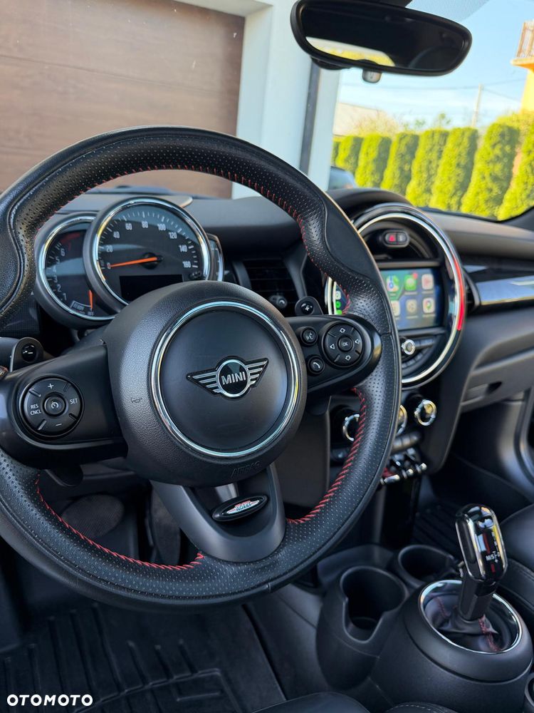 MINI Cooper S Sidewalk Trim - 15