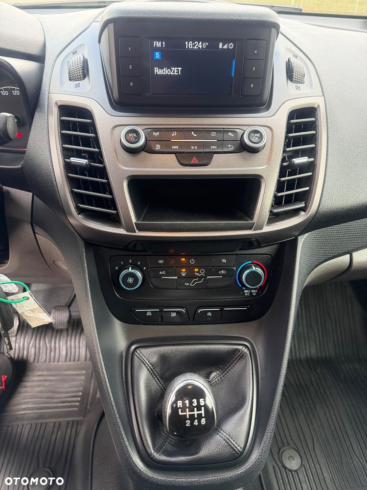 Ford Transit Connect - 24