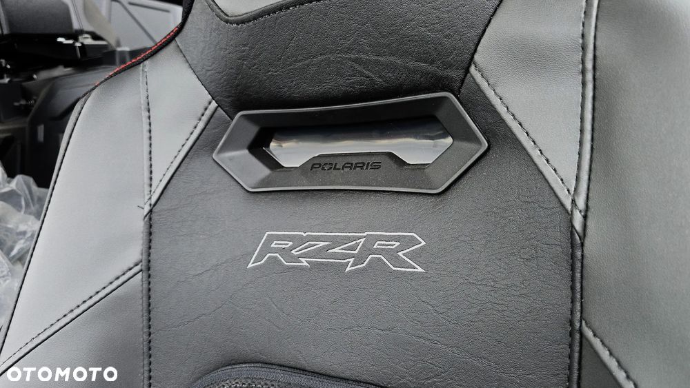 Polaris RZR - 28