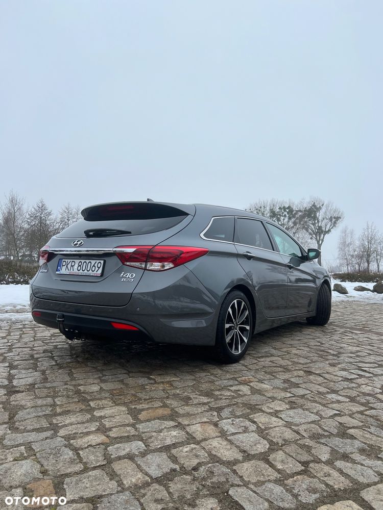 Hyundai i40 Kombi blue 1.7 CRDi DCT Premium - 12