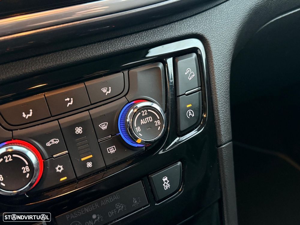 Opel Mokka X 1.4 T Innovation S/S AWD - 9