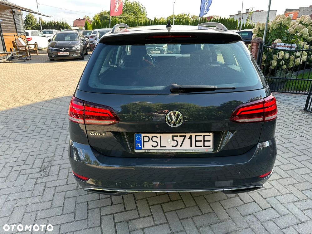 Volkswagen Golf Variant - 36