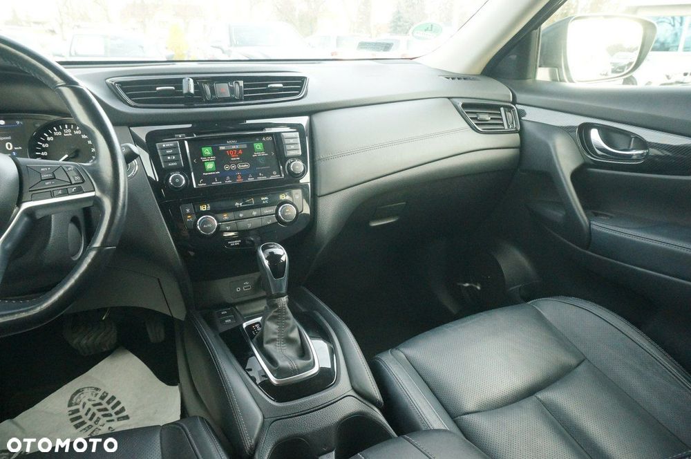 Nissan X-Trail 1.3 DIG-T Tekna 2WD DCT - 16