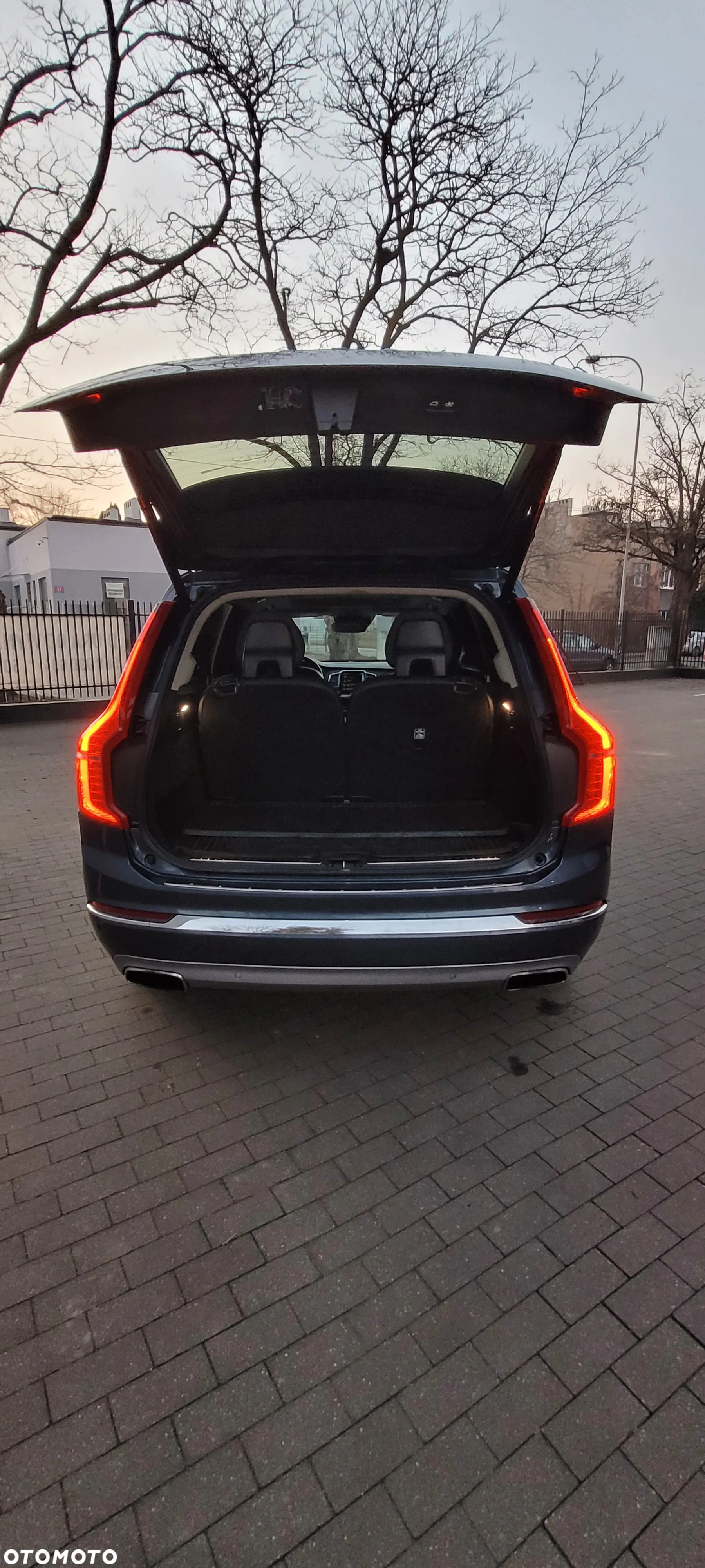 Volvo XC 90 - 15