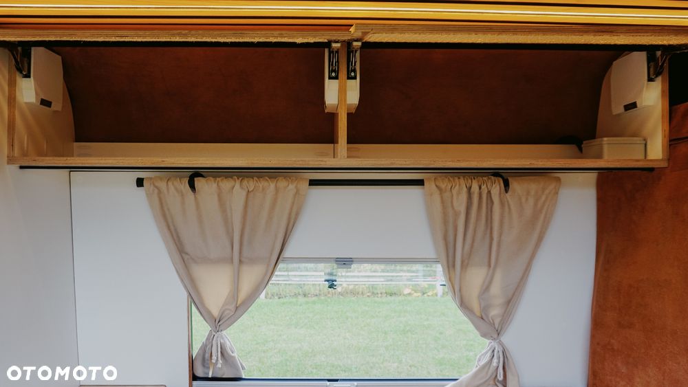 Mercedes-Benz Sprinter 907.235 - 27