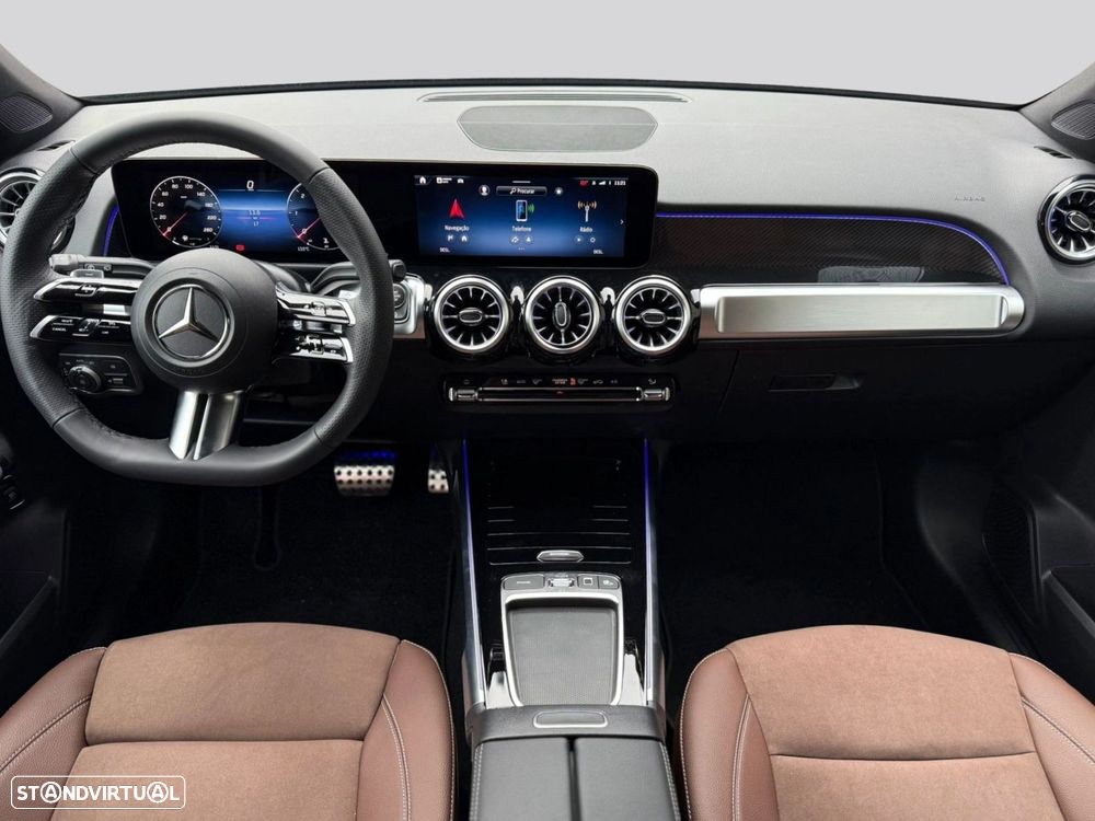 Mercedes-Benz GLB 200 - 9