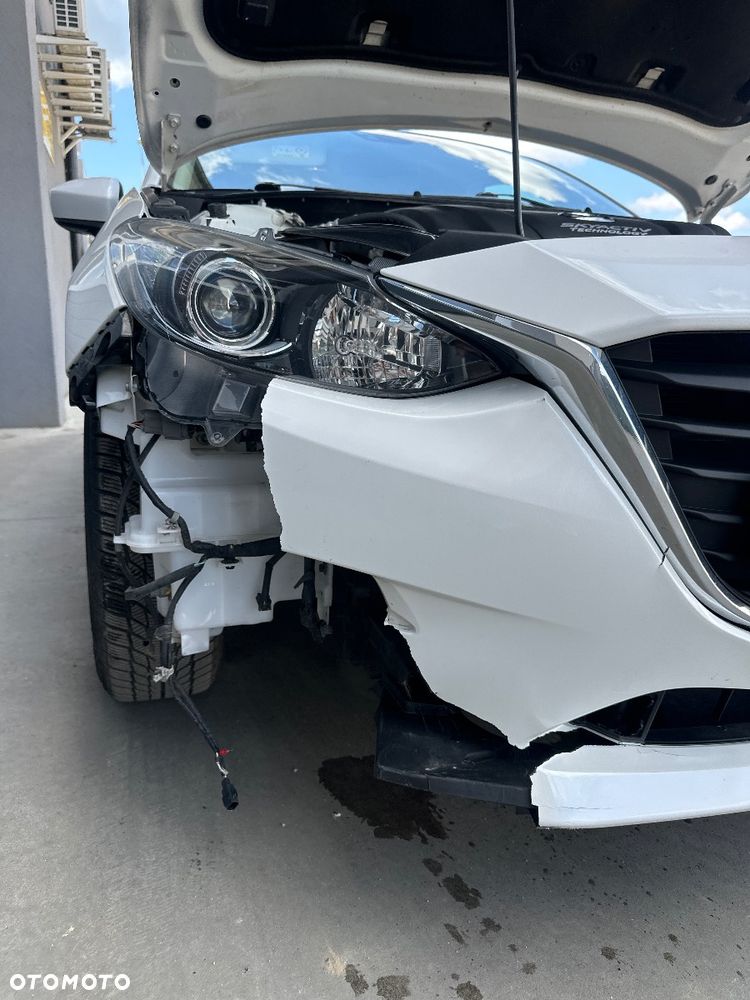 Mazda 3 2.0 Skyenergy EU6 - 12