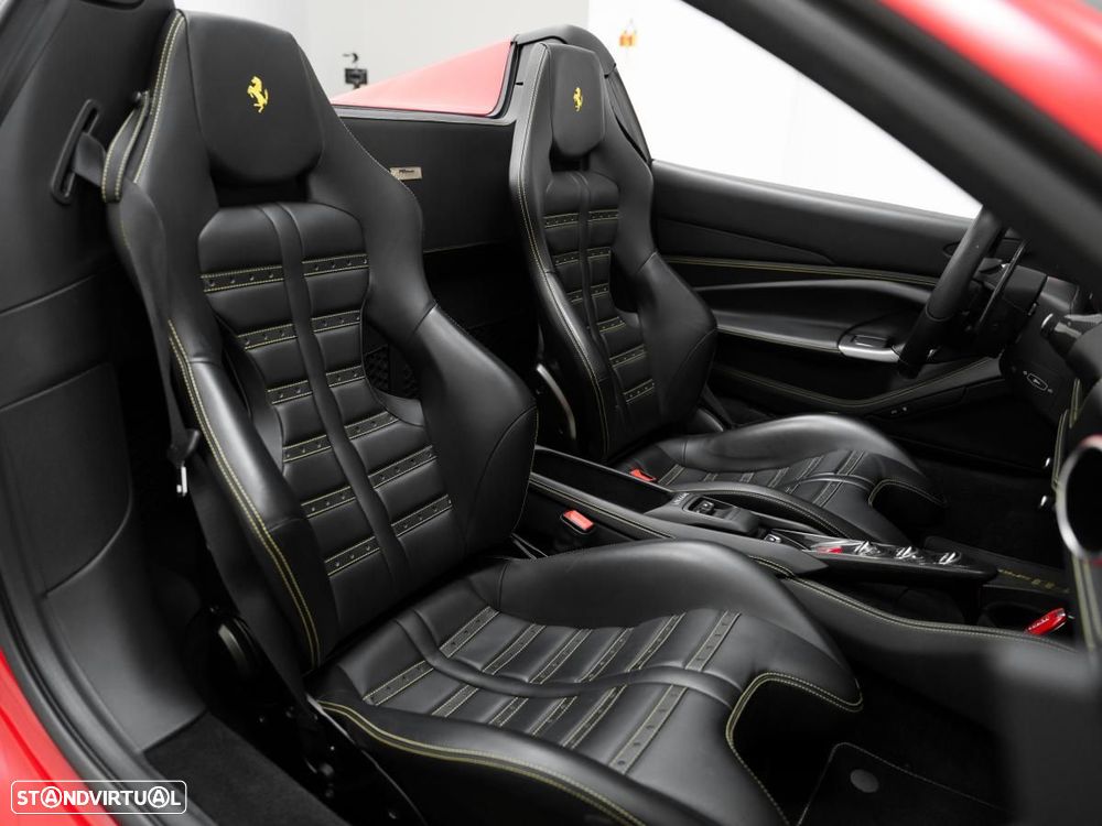 Ferrari F8 Tributo Spider - 23