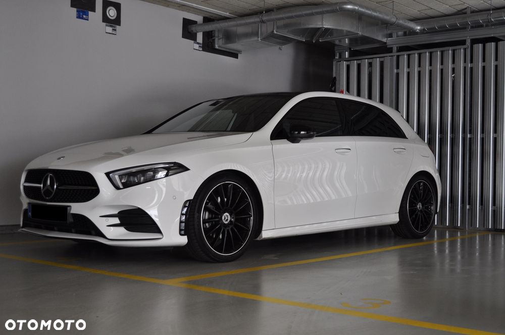 Mercedes-Benz Klasa A 180 AMG Line 7G-DCT - 3