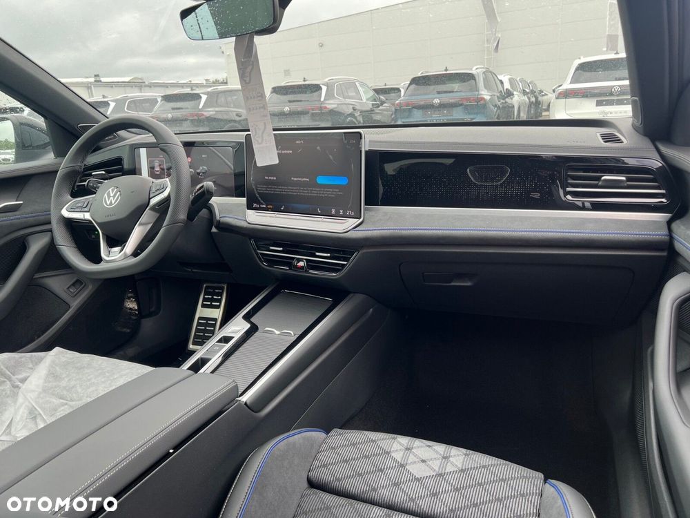 Volkswagen Passat Variant 2.0 TSI R-Line Plus DSG - 9