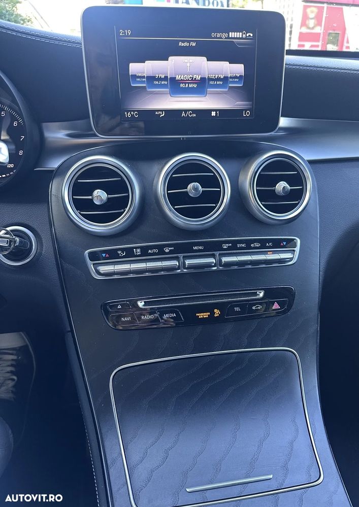 Mercedes-Benz Glc 2018 photo 3