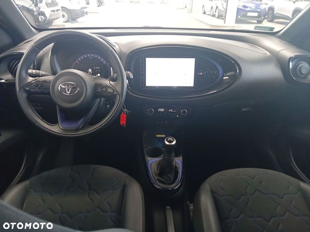 Toyota Aygo X - 15