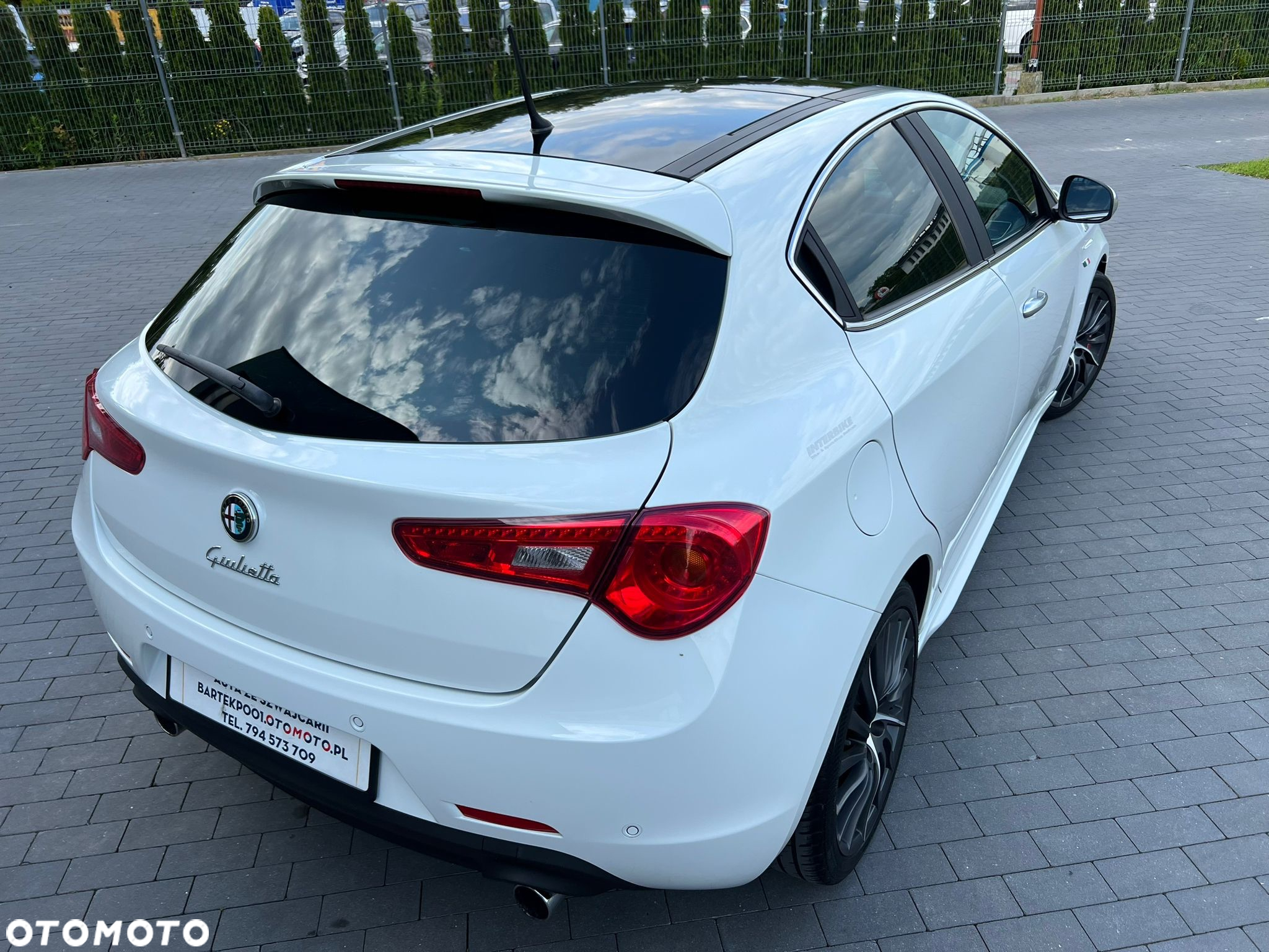 Alfa Romeo Giulietta 1.8 TBi 16V Quadrifoglio Verde - 8