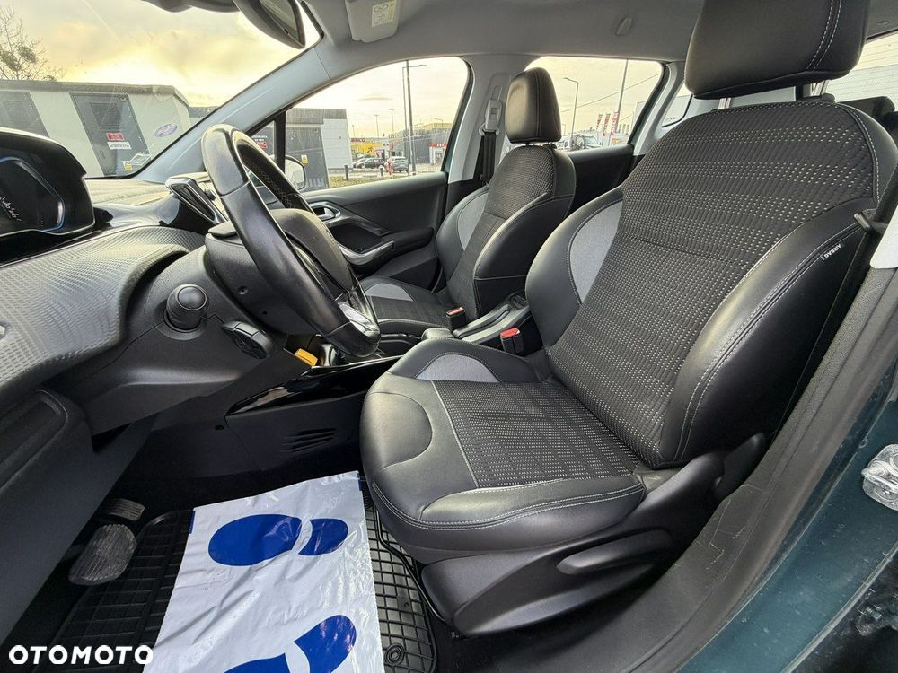 Peugeot 2008 PureTech 110 Stop&Start EAT6 Allure - 21