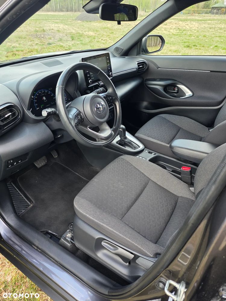 Toyota Yaris Cross Hybrid 1.5 Premiere Edition - 18