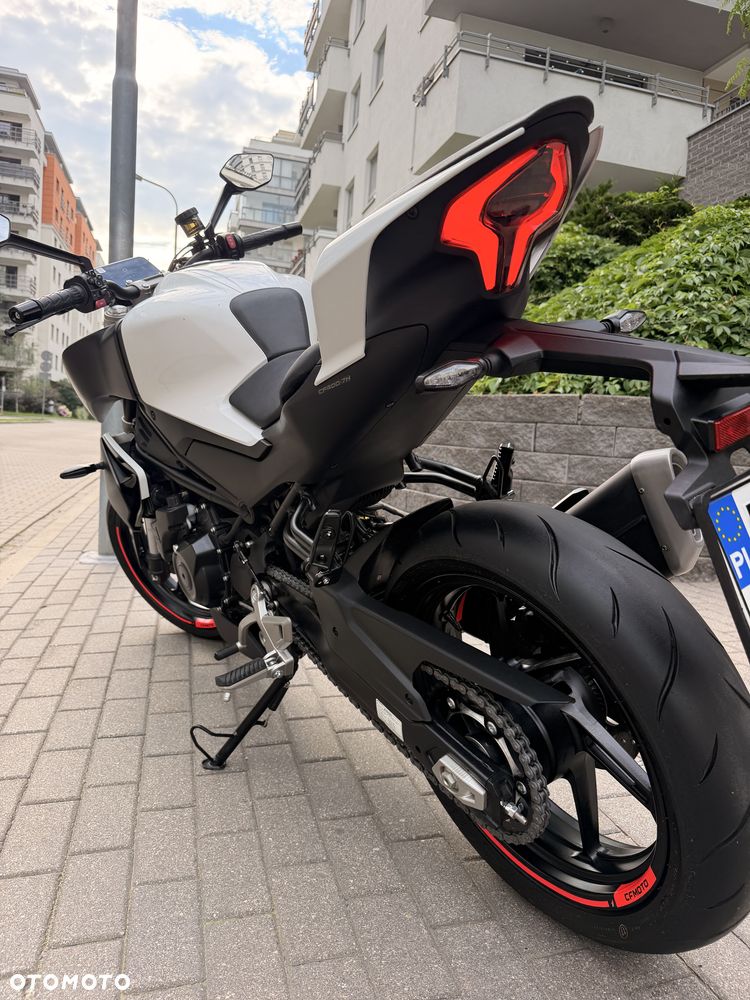 CFMoto 450NK - 12