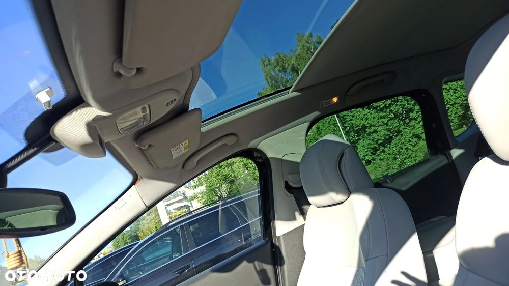 Peugeot 3008 HDi FAP 150 Platinum - 4