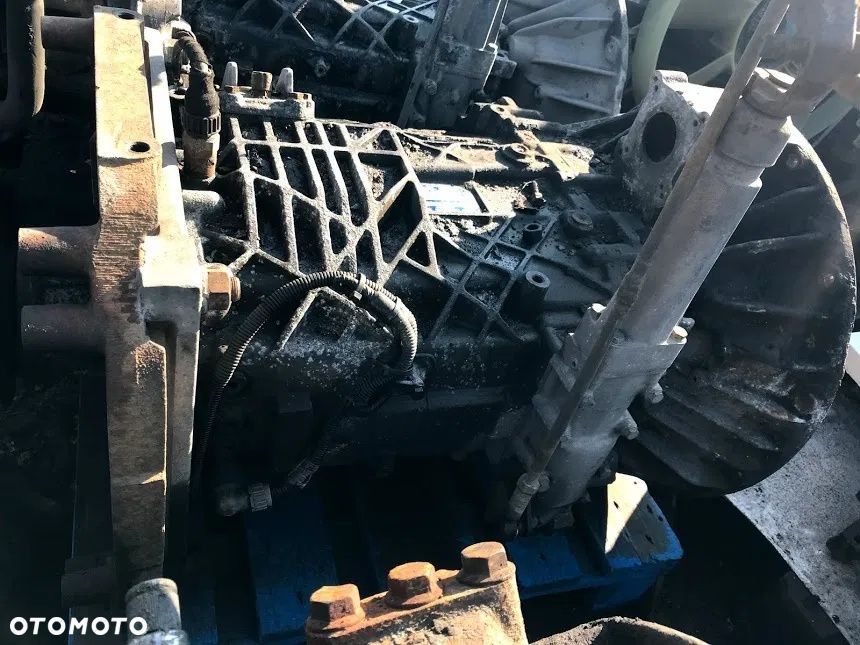 SKRZYNIA BIEGÓW + Retarder ZF 6s85 1998 rok 2002 - 1