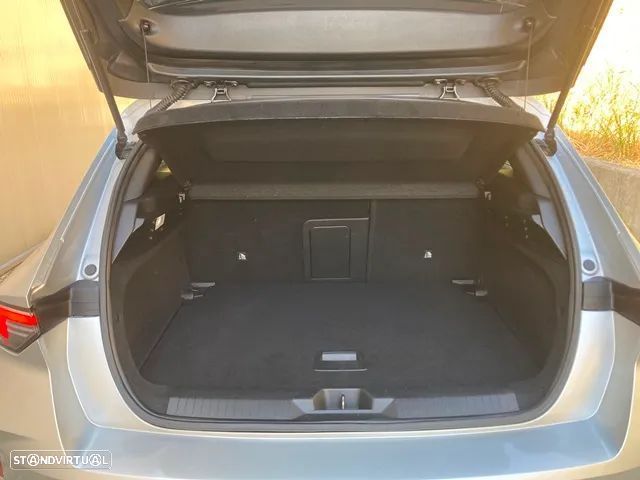 Opel Astra 1.2 T GS - 31