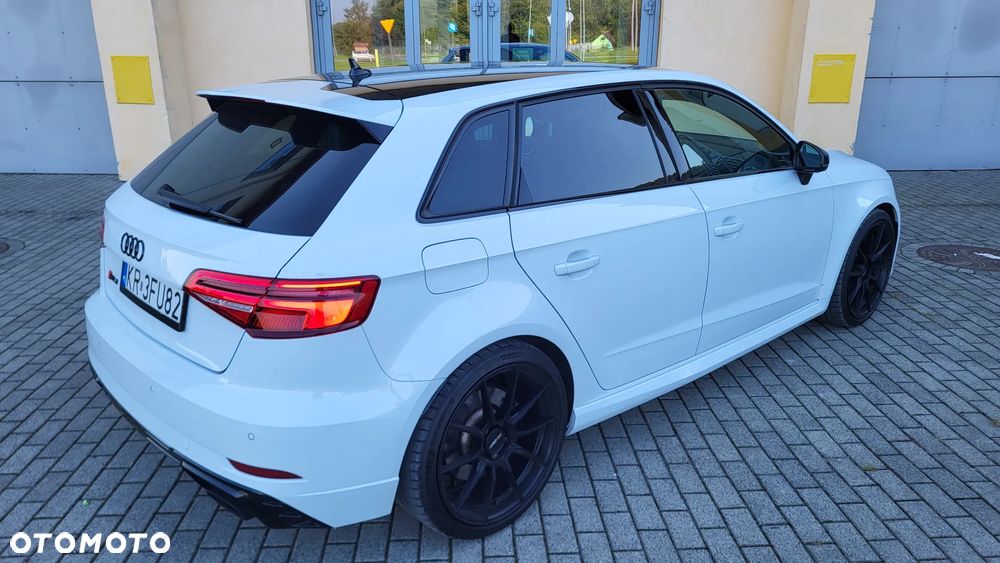 Audi RS3 Sportback 2.5 TFSI Quattro S tronic - 8