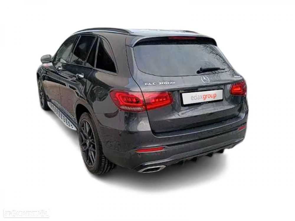 Mercedes-Benz GLC 300 de 4Matic 9G-TRONIC AMG Line - 2