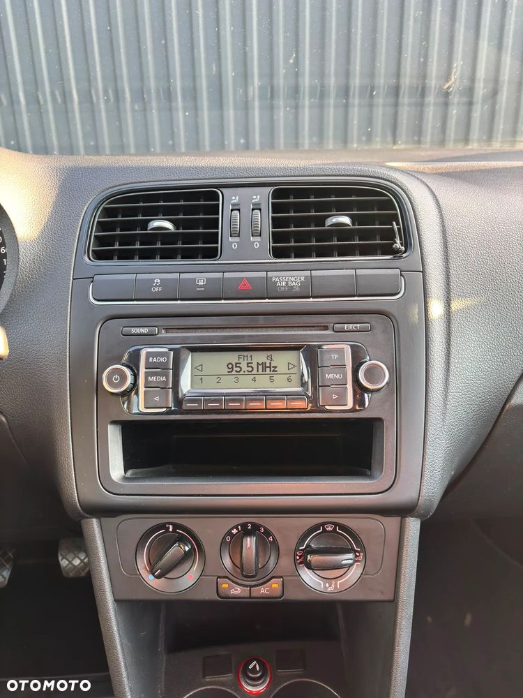 Volkswagen Polo 1.2 Tour Edition - 14