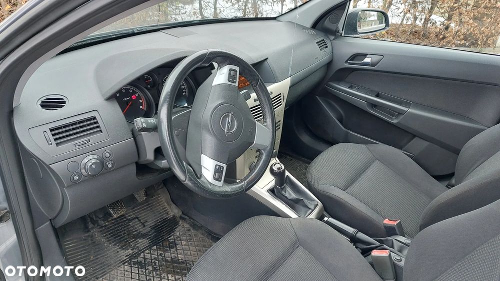 Opel Astra - 15