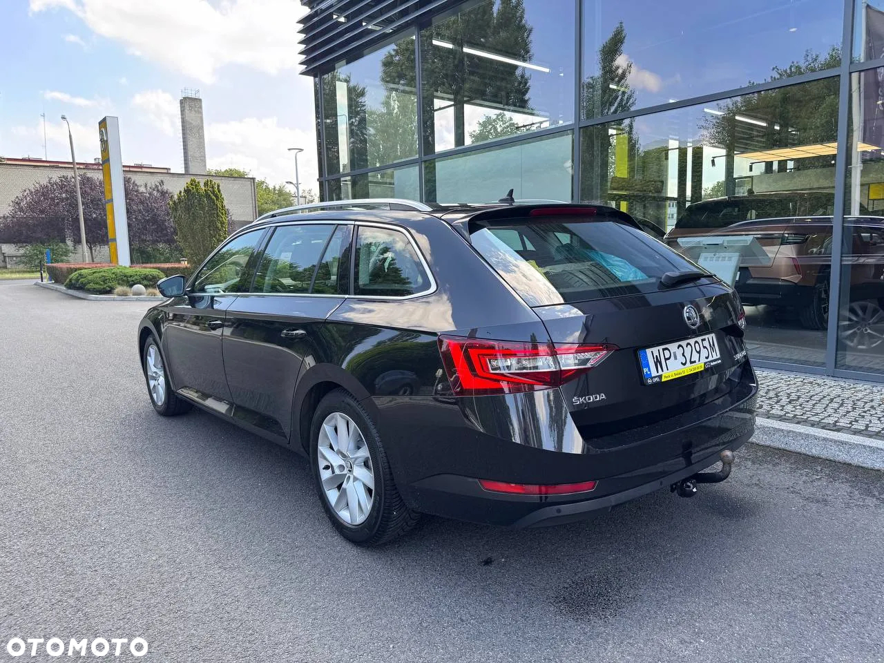 Skoda Superb 1.5 TSI ACT Style DSG - 4