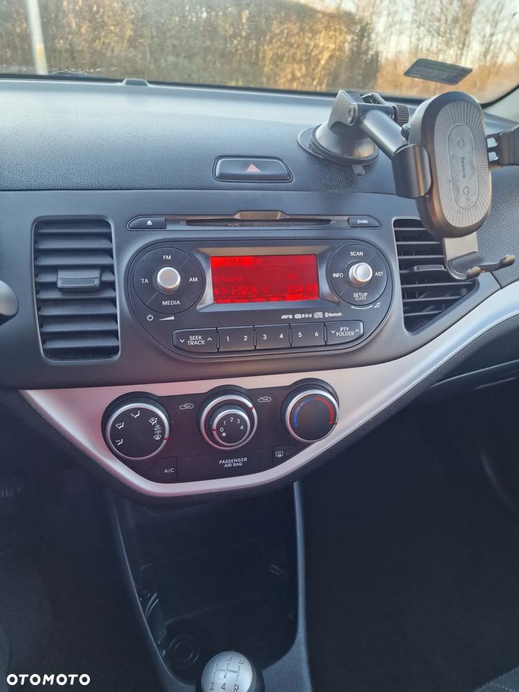 Kia Picanto 1.0 Attract - 12