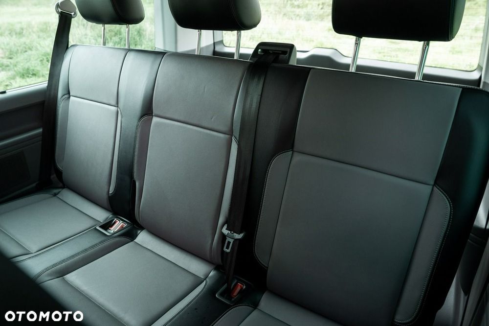 Volkswagen Caravelle 2.0 BiTDI L2 Highline 4Motion DSG - 31