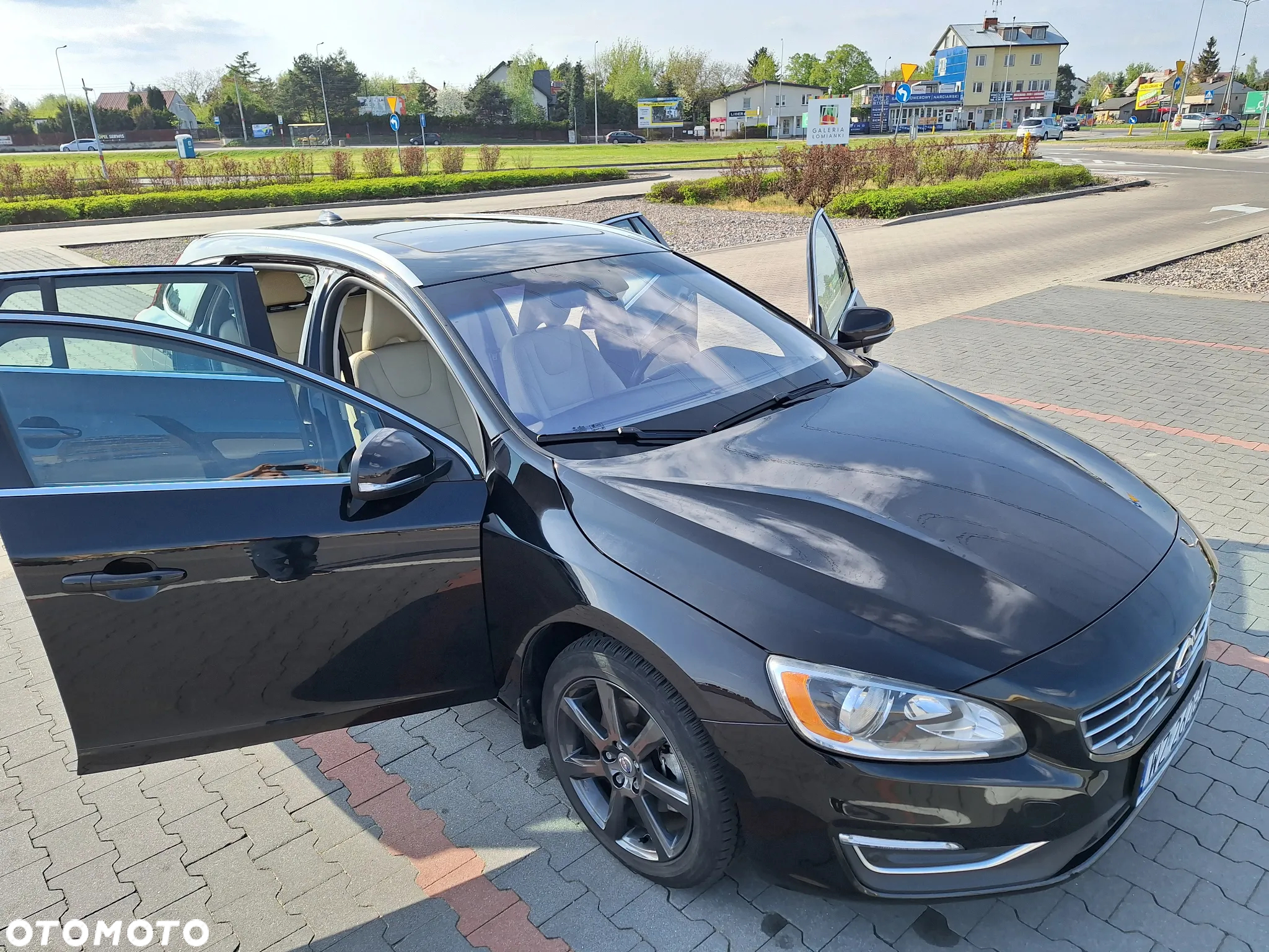 Volvo V60 T5 Drive-E Dynamic Edition (Kinetic) - 12