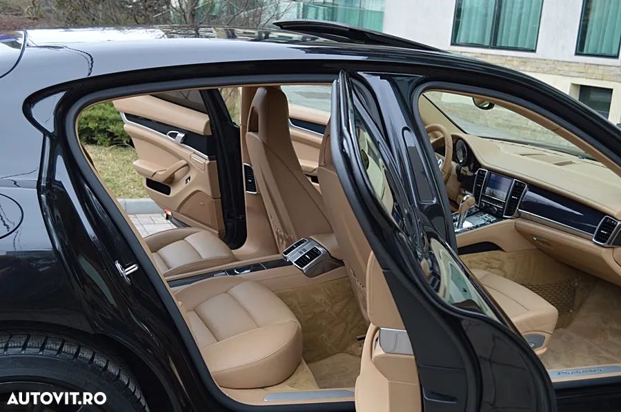 Porsche Panamera 3.0 Tiptronic S - 2
