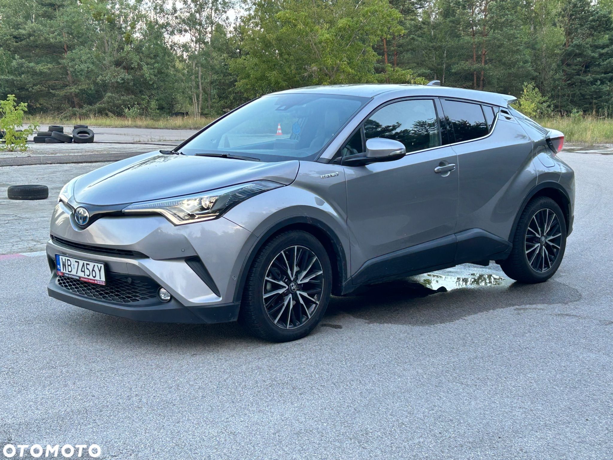 Toyota C-HR 1.8 Hybrid Executive - 1