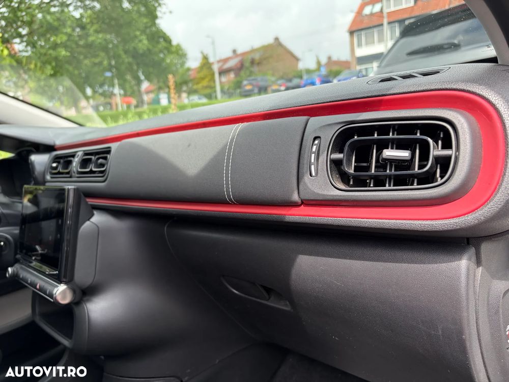 Citroën C3 1.2 PureTech S&S BVM Shine - 24