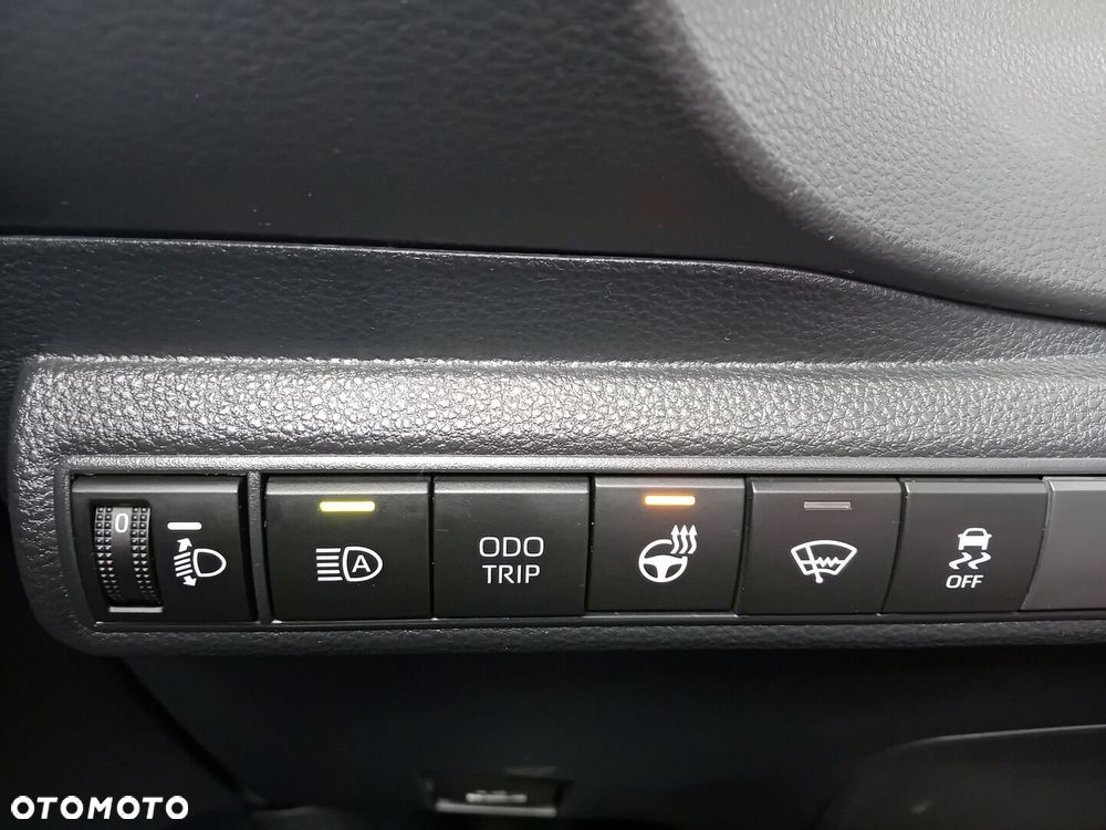 Toyota Corolla 1.8 Hybrid Style - 21