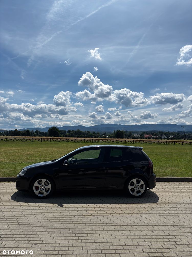 Volkswagen Golf 2.0 TSI GTI - 3
