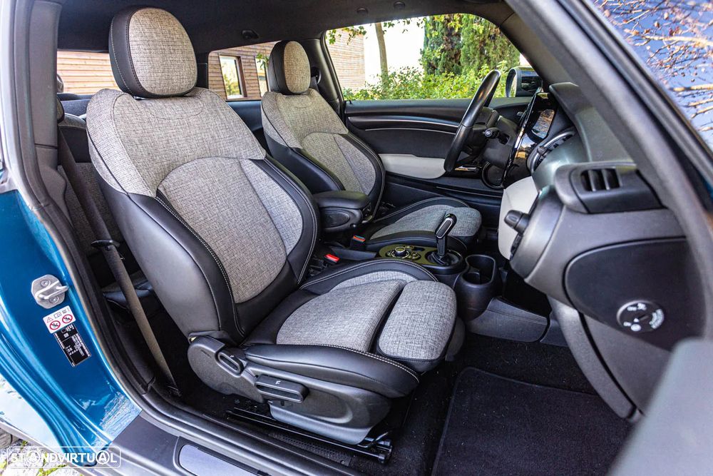 MINI 3 Portas Cooper SE Premium Yours - 35