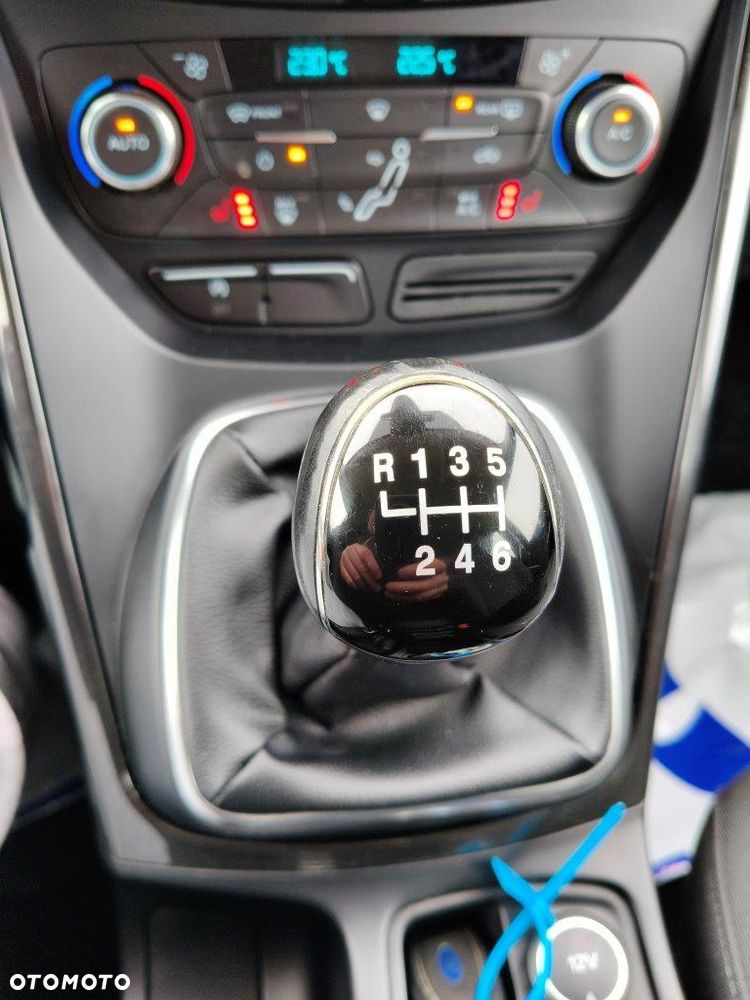 Ford C-MAX 1.5 EcoBoost Titanium ASS - 28