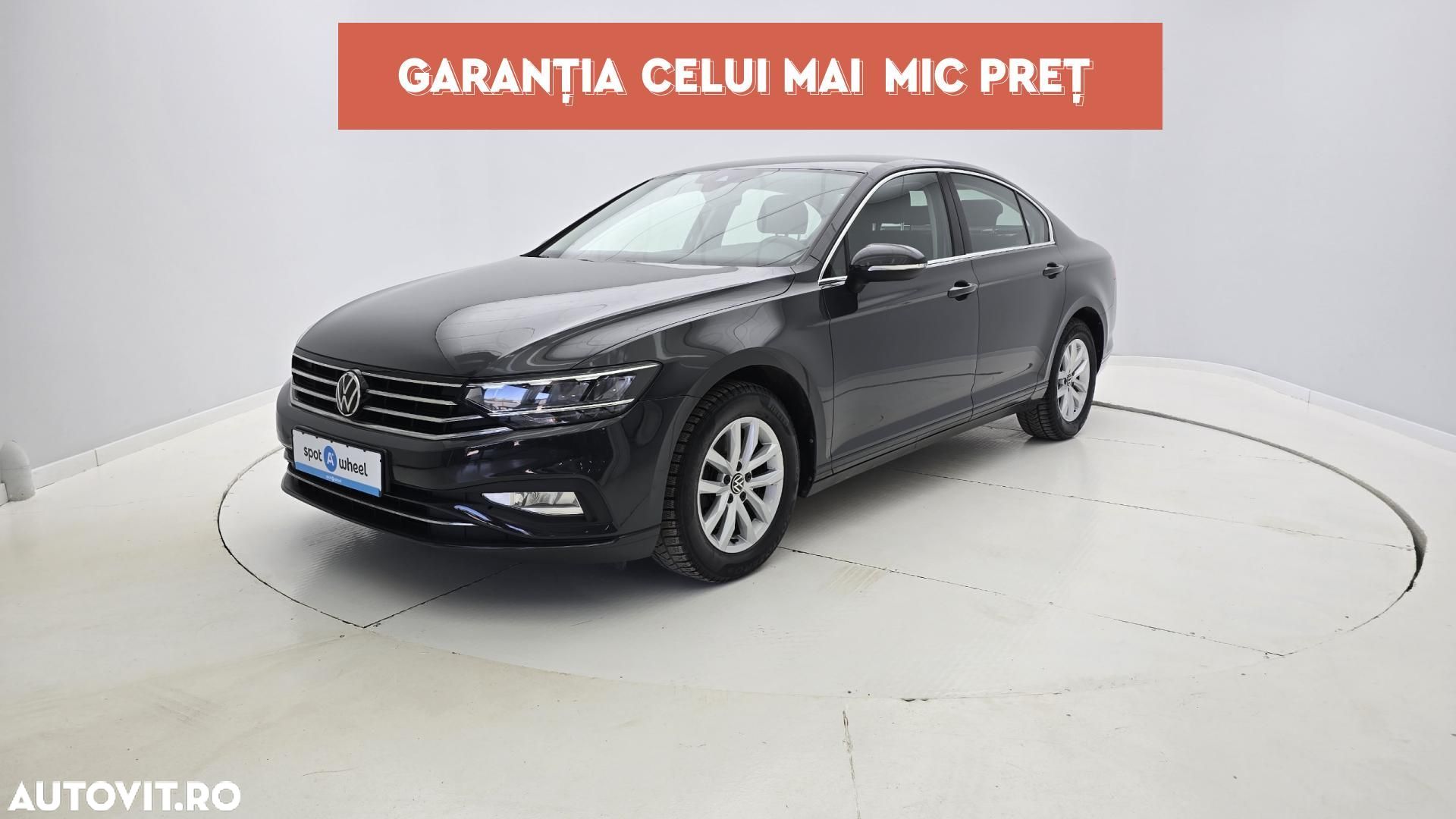 Volkswagen Passat - 1