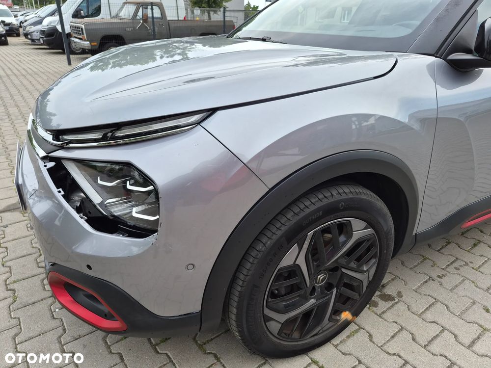 Citroën C4 BlueHDi 130 Stop&Start EAT8 SHINE - 23