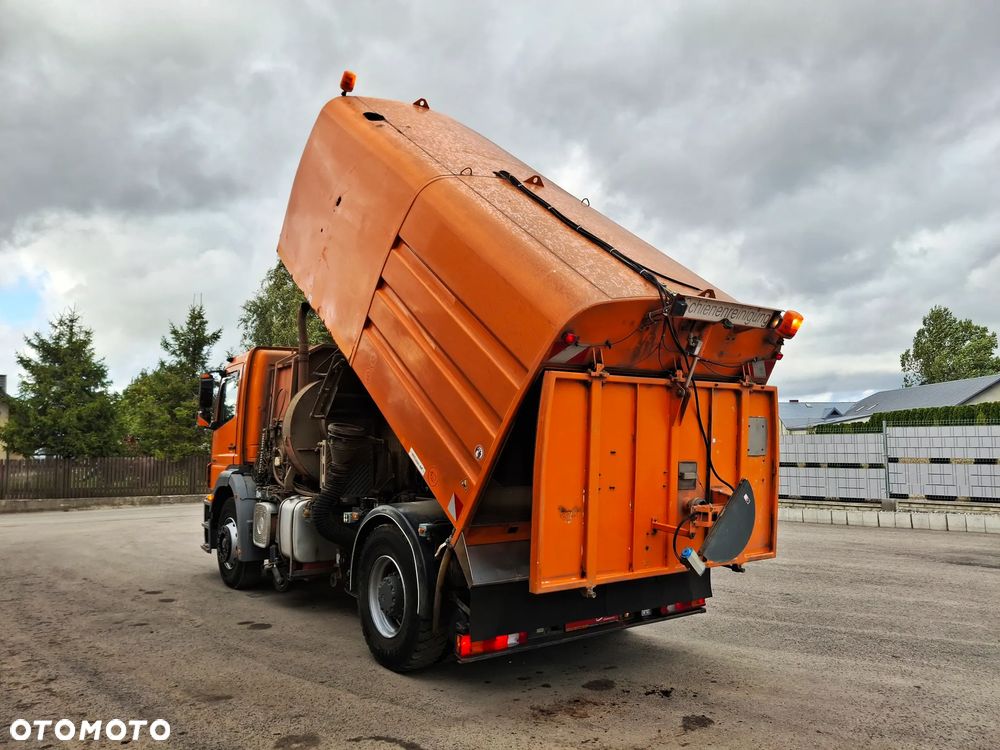 Mercedes-Benz Axor 1823 Zamiatarka Do Szyn Kolejowych Pojazd Szynowo Drogowy Czyszenie Szyn Torów Kolejowych - 18