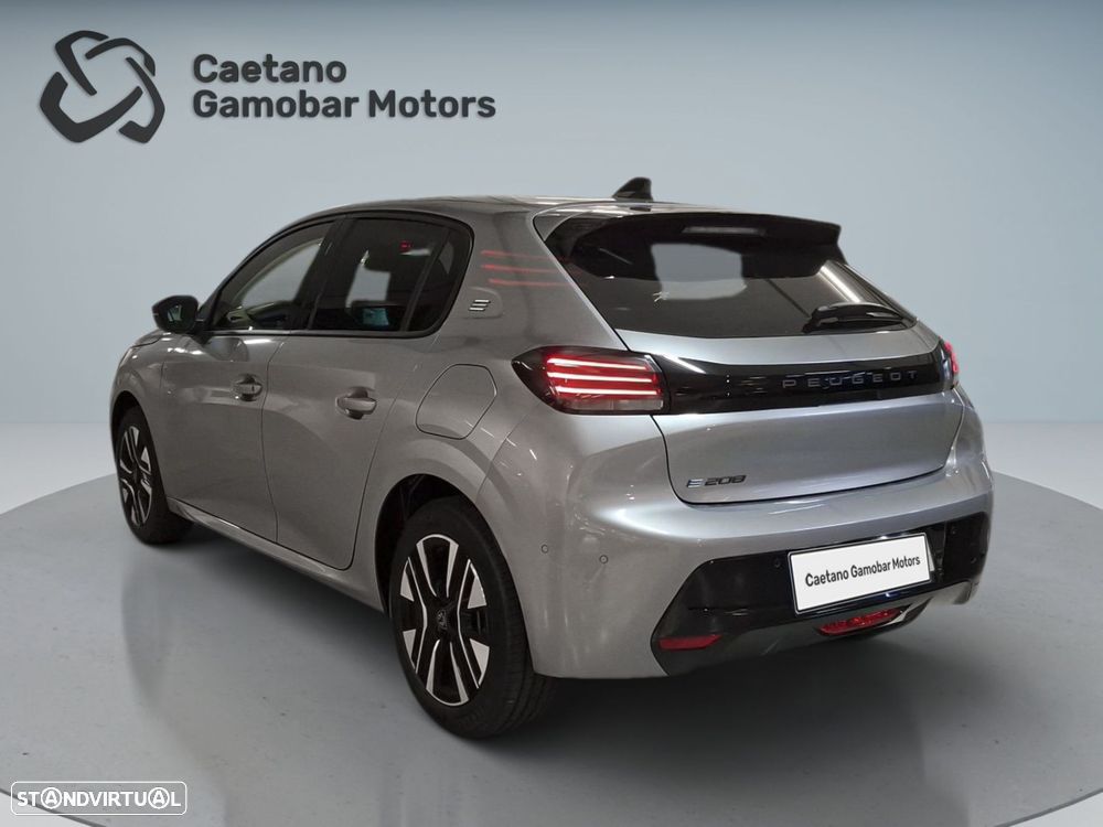Peugeot e-208 51 kWh Allure — fotografia 6