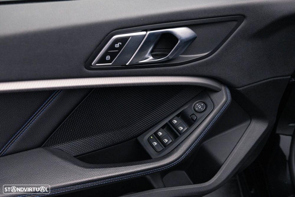 BMW 218 Gran Coupé i Pack Desportivo M - 49