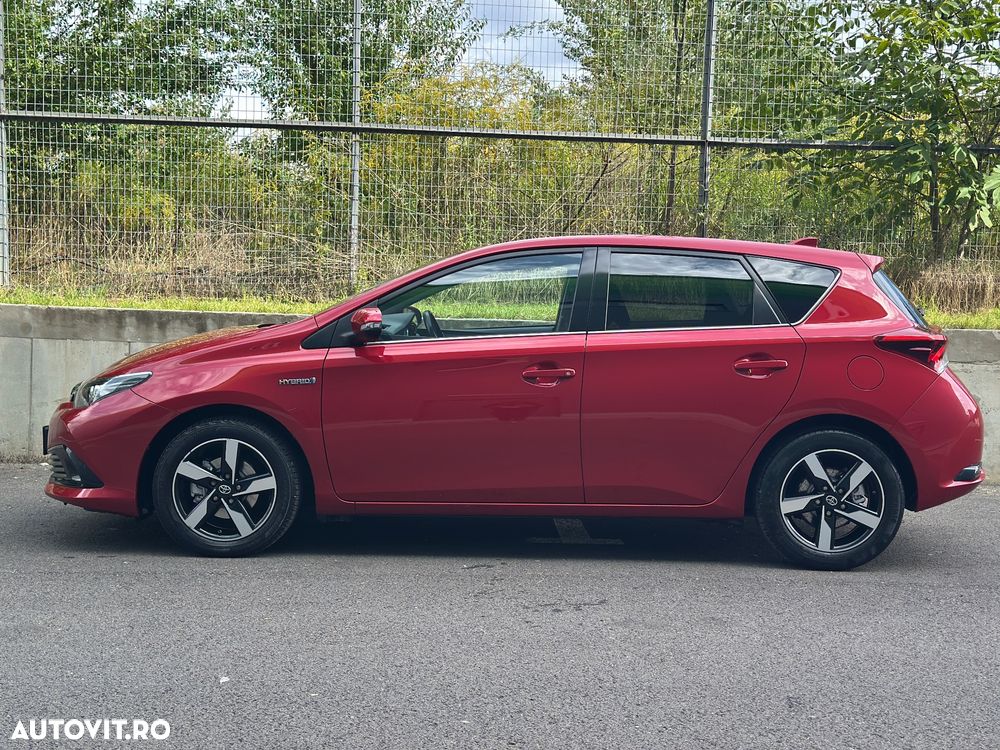 Toyota Auris - 11