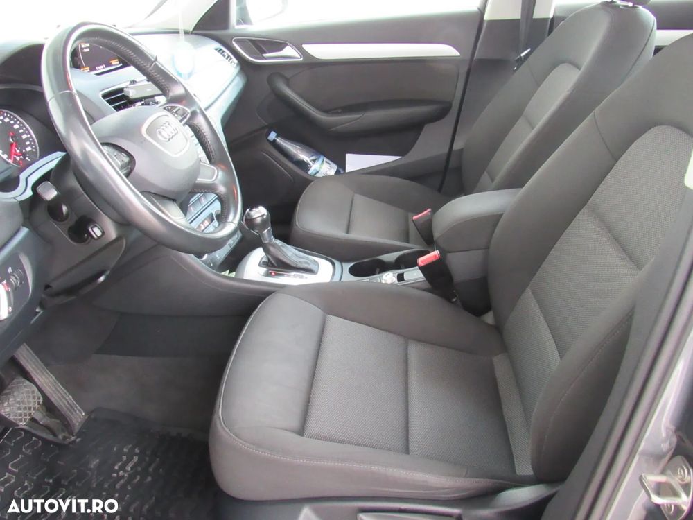 Audi Q3 2.0 TDI Quattro Stronic - 32