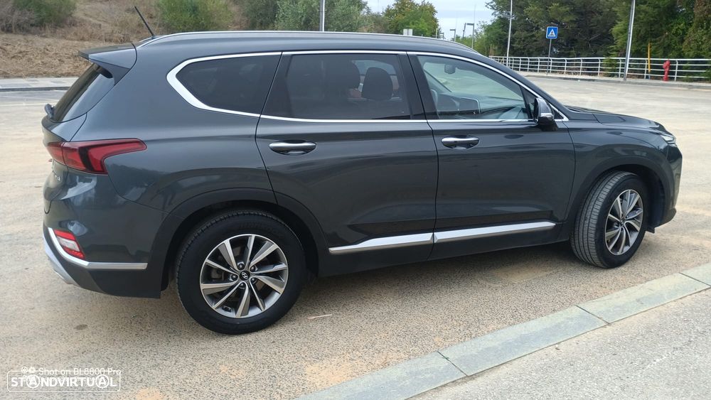 Hyundai Santa Fe - 3