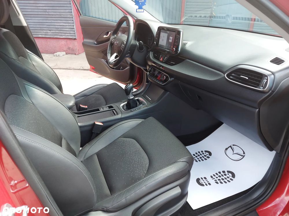 Hyundai i30 1.4 T-GDI Premium - 26