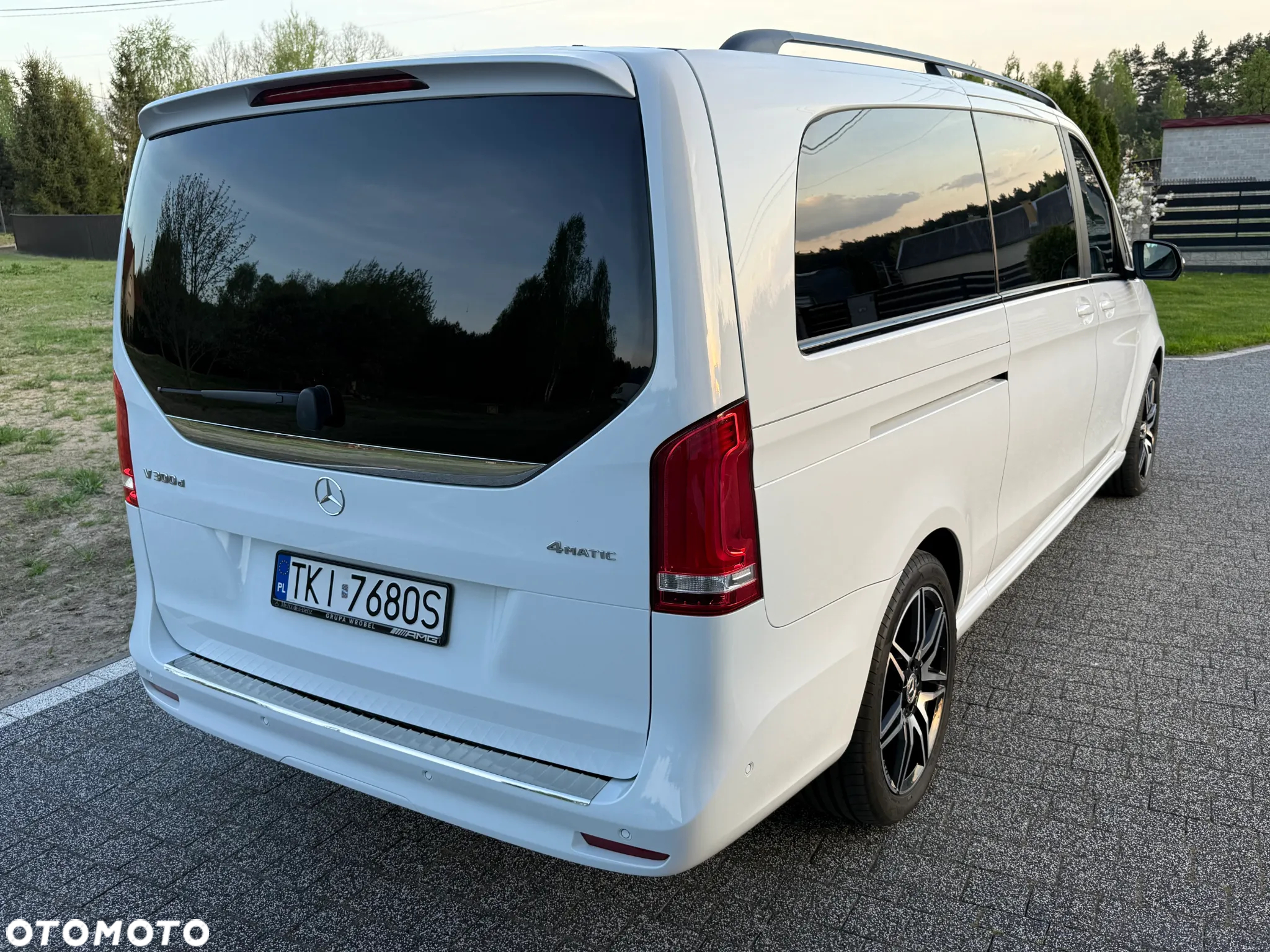 Mercedes-Benz Klasa V 300 d 4-Matic 9G-Tronic (ekstra d³) - 38